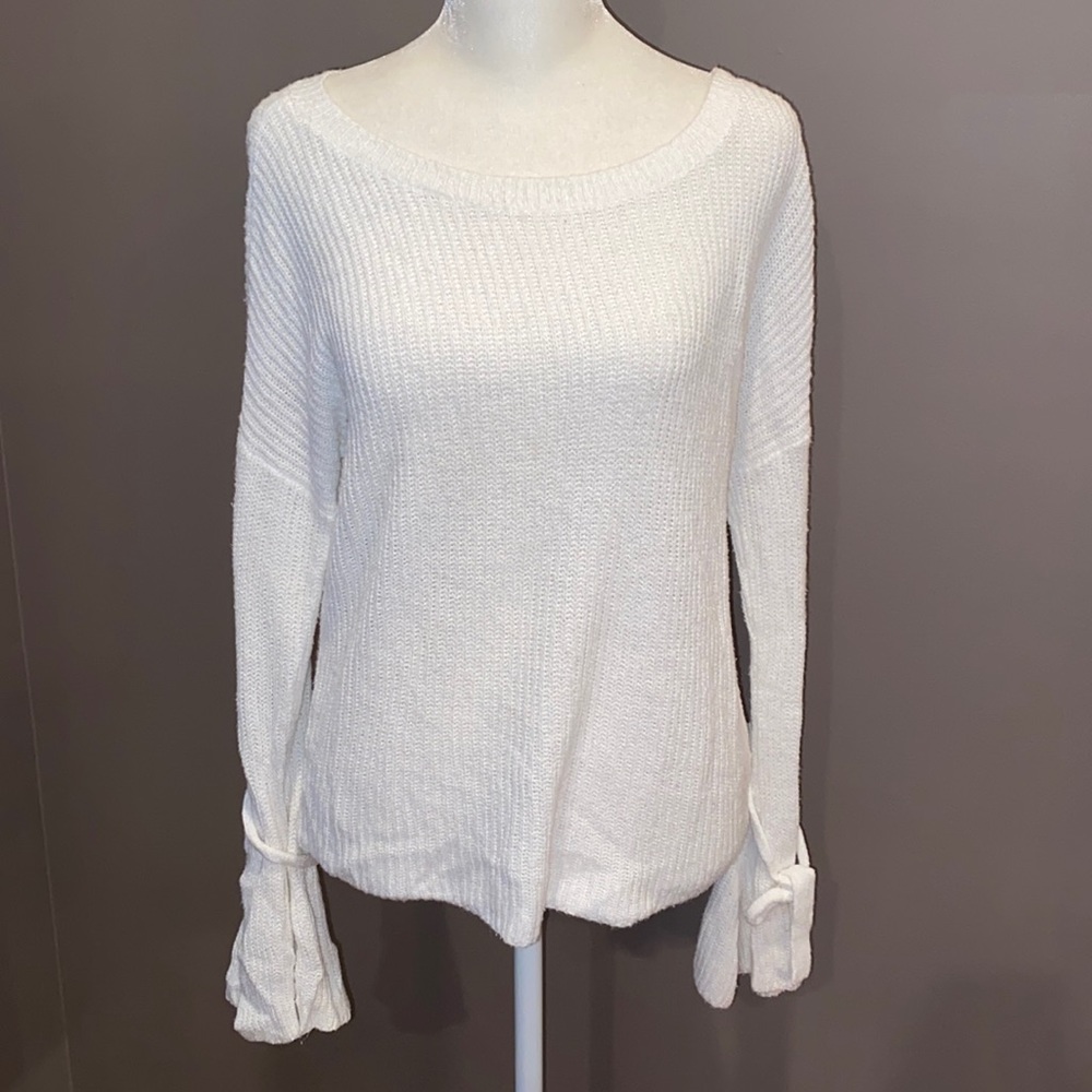 Express Sweater Tie/Flared Sleeves - White